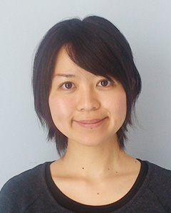 新津 藍