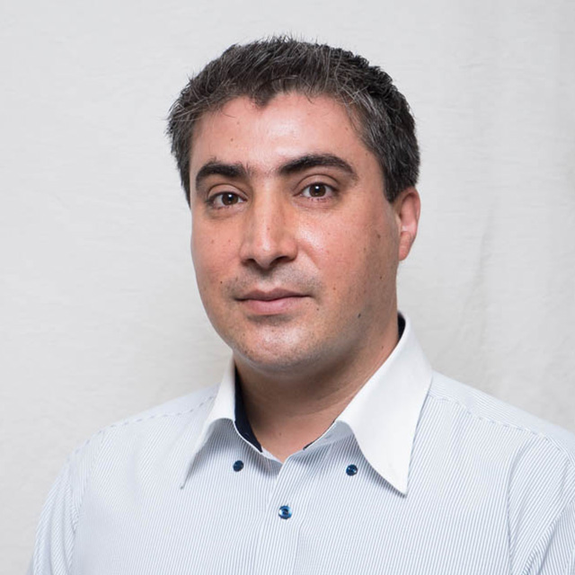 Reza Amani